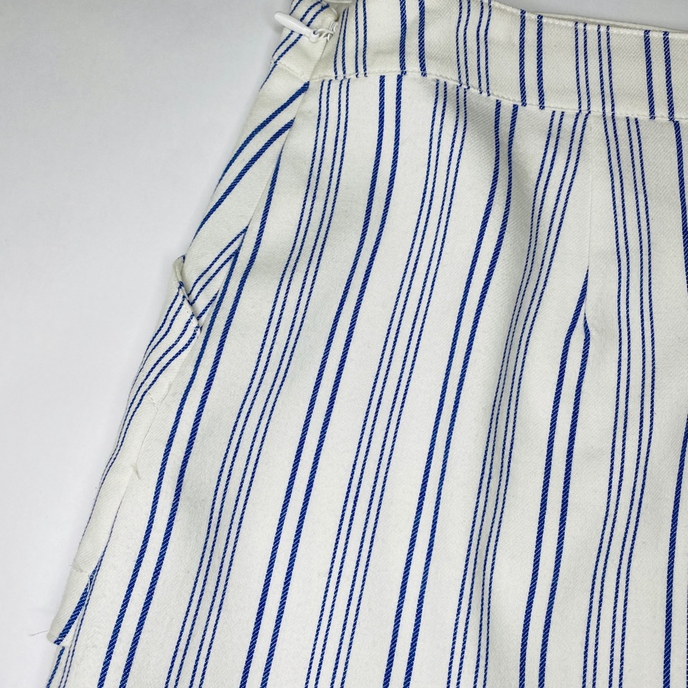 BCBG MaxAzria Asymmetrical Mini Skirt SIZE L - Picture 7 of 7